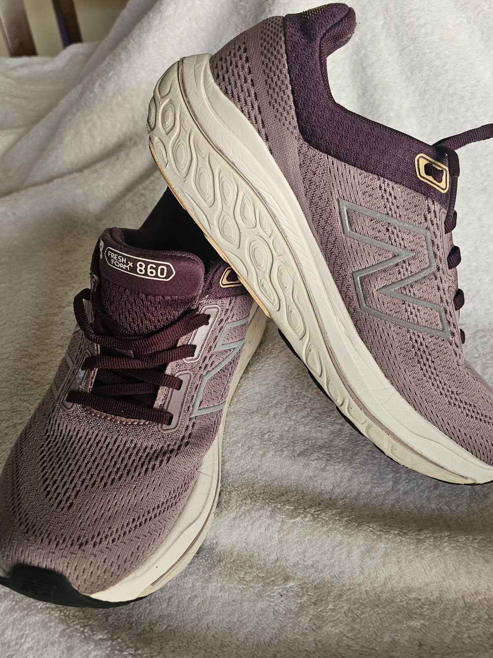 New Balance Fresh Foam X 860v14 Plum Purple Women's Running Shoes Size 9.